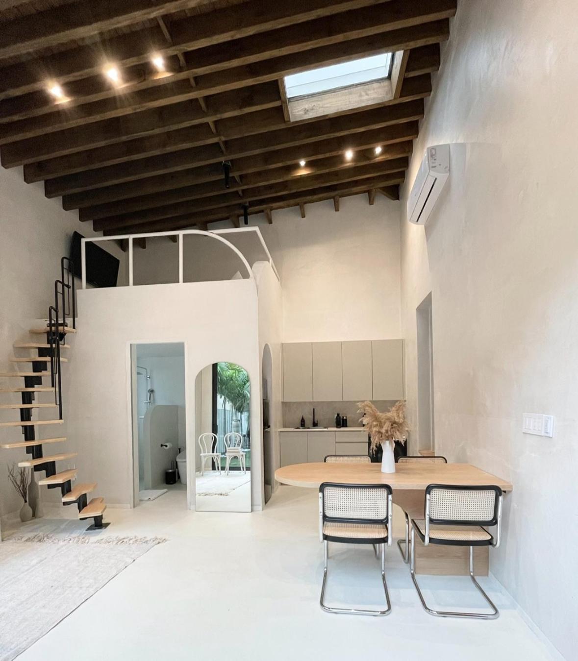Atelier Lumi - At Lumicollection Miami